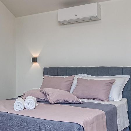 Rooms Nilda Musalez Екстериор снимка