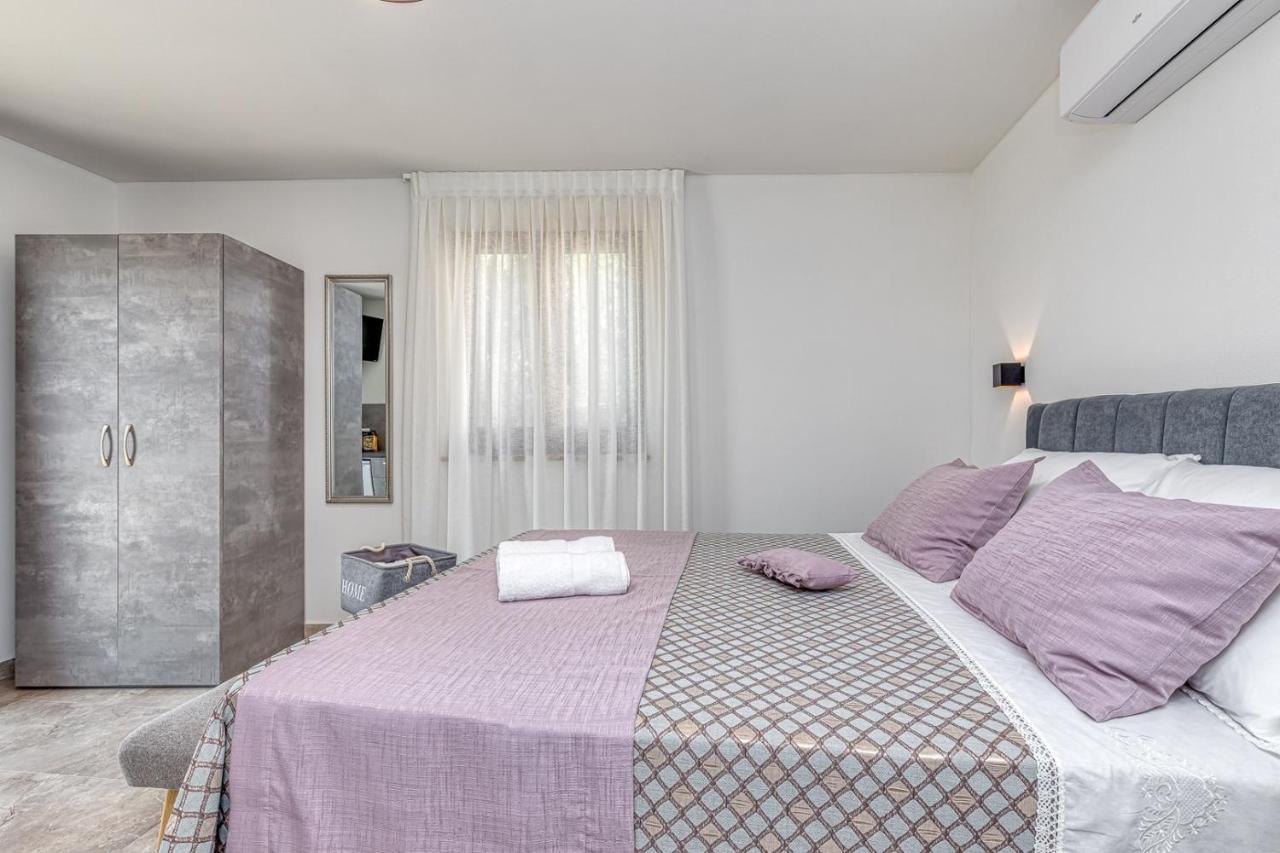 Rooms Nilda Musalez Екстериор снимка