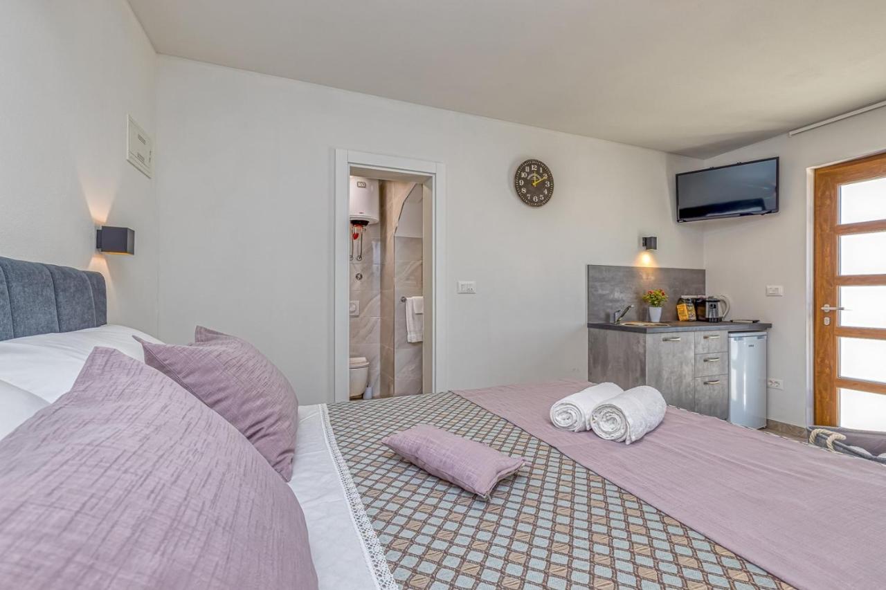 Rooms Nilda Musalez Екстериор снимка