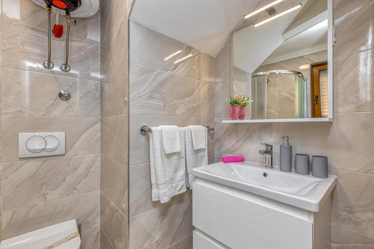 Rooms Nilda Musalez Екстериор снимка